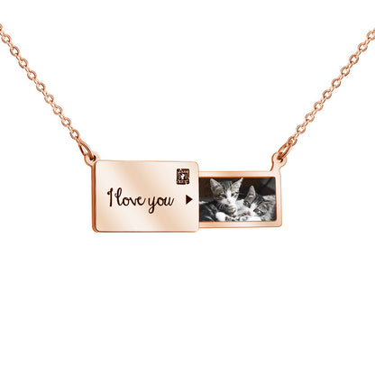 Creative Pull-out Photo Box Pendant Necklace
