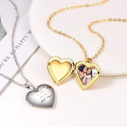Herz-Medaillon mit Bild & Gravur – Geschenk für Mama